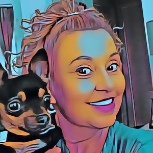 Meet your Posher, Deana